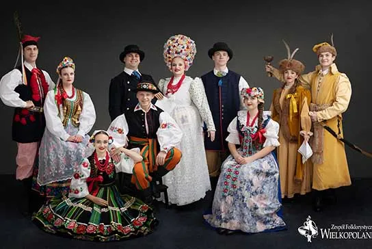 Members of Folkloristic Group Wielkopolanie wearing traditional Polish folk costumes at IEFF mexico October 2026