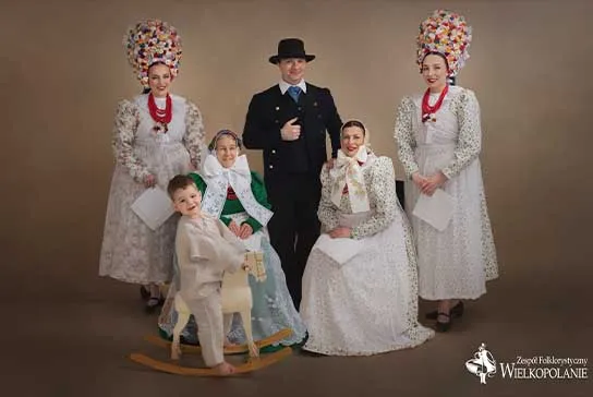 Folkloristic Group Wielkopolanie showcasing Polish cultural heritage and folklore at IEFF mexico October 2026